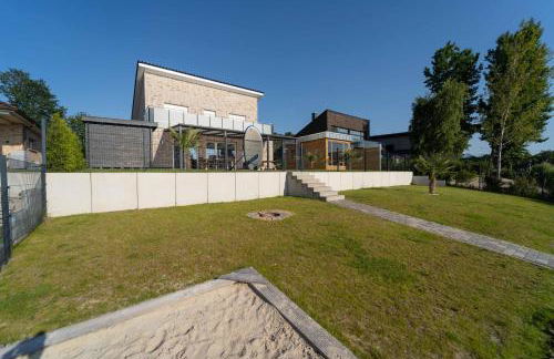 Seevilla am See mit Sauna, Kamin, privatem Steg und Seezugang - Foto 12