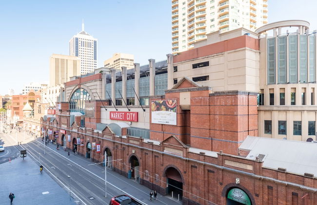 Modern Apartment in Darling Harbour - Photo 12