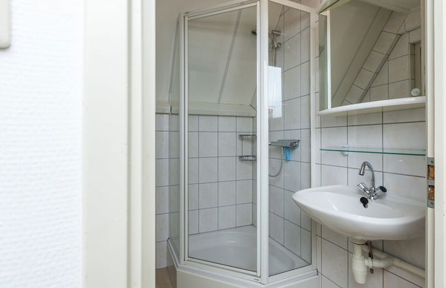 Cozy Holiday Home in Nunspeet near Forest - Photo 18