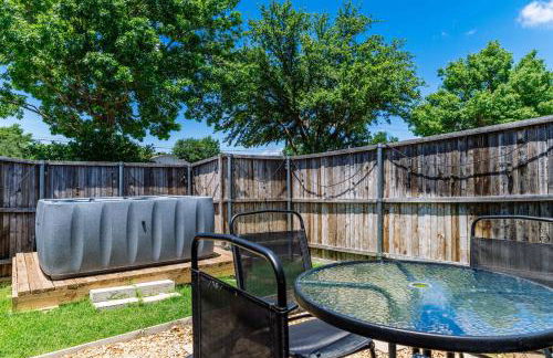 Relaxing 3BR 2BA Oasis - Hot Tub & 5 Beds! - Foto 35