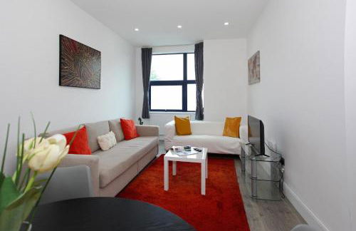 Sapphire House Apartments - Photo 26