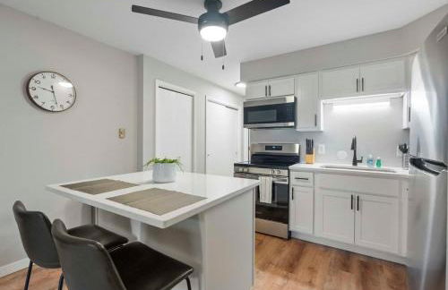 Willy St Apt Pets and Parking free - Fully Furnished - Foto 5