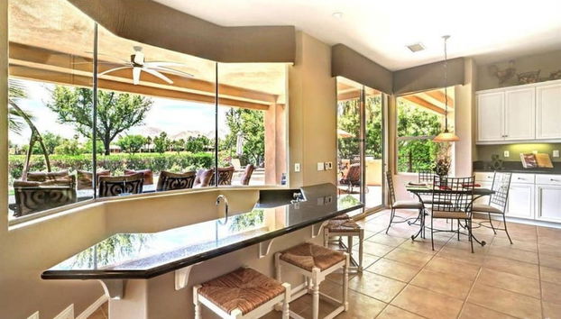 Servicio de comidas en la habitación