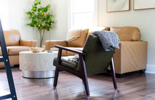 Jefferson & Grounds 3BR Steps from HWS and Hot Tub - Foto 3