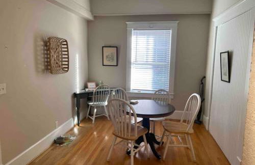Luxurious 1BR in Grand Old Home - Photo 15