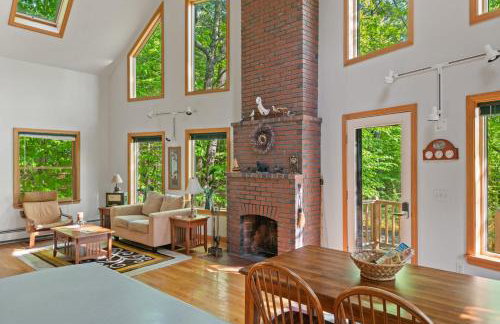 The Tipsy Moose, Ayuh Lakeside Lodge - Photo 20