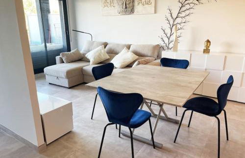 Apartment by the beach with pool and private parking - Foto 27