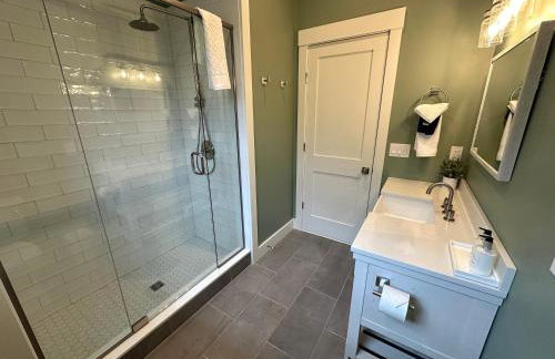 Brand New Construction! 3 Unit5 Bed Property - Foto 44