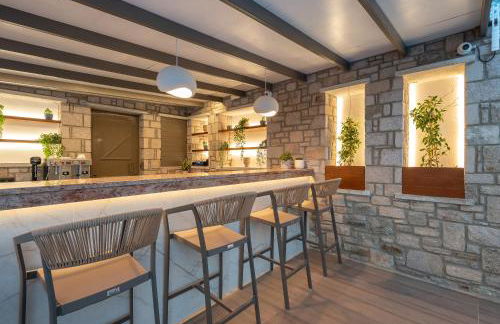 Alysos Luxurious Apartments - Photo 65