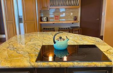 Flagler Beach Ocean Front Villa w/ Lg. In ground Pool-5-6Br/4Bth& attached apt - Photo 28