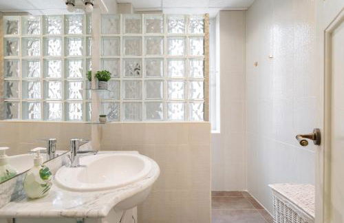 Maikran Standard Cozy Urban Stay - Photo 17