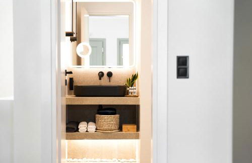 Apademia Skyros Luxury Residences - Photo 24