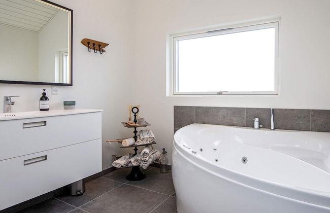 Stylish Lakeview Retreat-by Traum - Foto 15