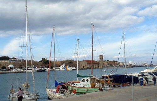 House with garden in city of Rhodes - Foto 29