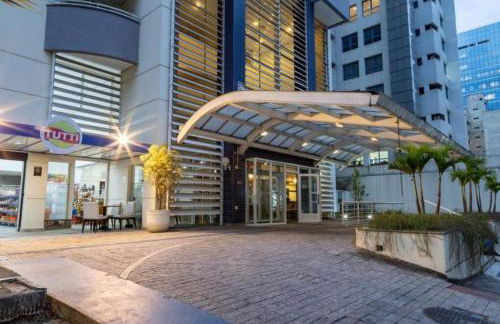 Studio Saint Charbel com vaga e varanda - rua do Hospital Sírio Libânes - Foto 3