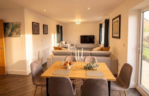 2 Bed Bungalow - Parking - New Build - High End Furnishings - Wheel Chair Accessible - Large Enclosed Garden - Dog Friendly - Foto 5