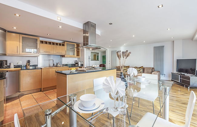 Canary Wharf Luxury Apartments - Photo 56