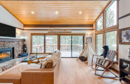 In Northstar Ski Resort! Game Room, Family-friendly Dakine Haus by Avantstay - Photo 16