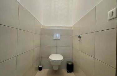 Villa 120m2 accès PMR piscine chauffée et jacuzzi - Foto 17