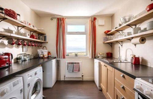 Self-catering Lighthouse Keeper's Cottage on the NC500 - Photo 12