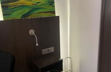 Gemütliches 778 Apartment Nähe Medienhafen S-Bahn und free Parken - Foto 4