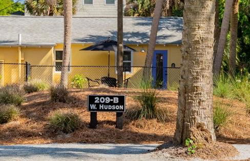 Folly Vacation Laid Back Casual Beach Bungalow 209-B - Foto 71