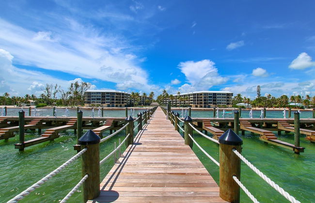 Beautiful Unit In One Of The Most Prestigious Condo Complex In Islamorada 2 Bedroom Condo by RedAwning - Photo 32