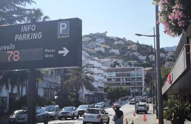 Stylish Comfort in Mandelieu - Foto 12