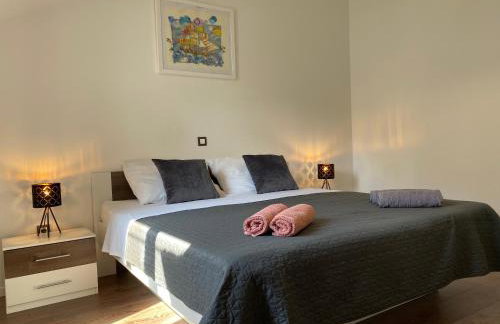 The Rooftop - Photo 22