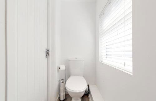 Pass the Keys 19th Century Barn with Free Parking - Foto 17