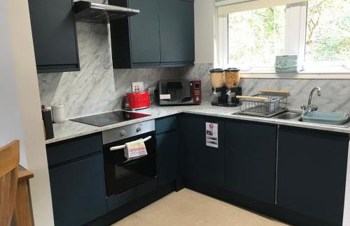 Borrodale, one bedroom apartment with balcony and loch view. - Photo 28