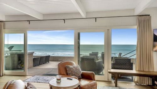 ON THE SAND!! Private Beach! OCEAN FRONT HOT TUB!! - Foto 2