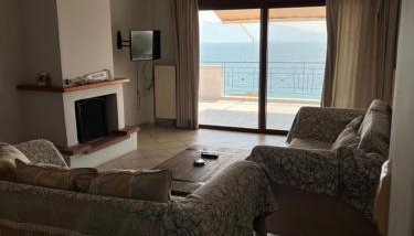 Όμορφο διαμέρισμα με εκπληκτική θέα - Foto 3