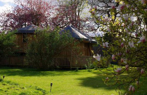 Fun holiday lodges in historic walled garden near Falkirk, Heart of Scotland Holidays - Foto 43