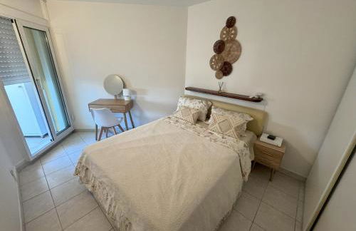 Elegant Apartment with Sea View and Swimming pool - Photo 19