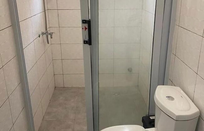 3 Bed Villa-private Garden-offstreetparking-aircon - Photo 13