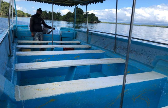 Senderismo y paseo en barco por el Parque Nacional Los Haitises - Foto 5