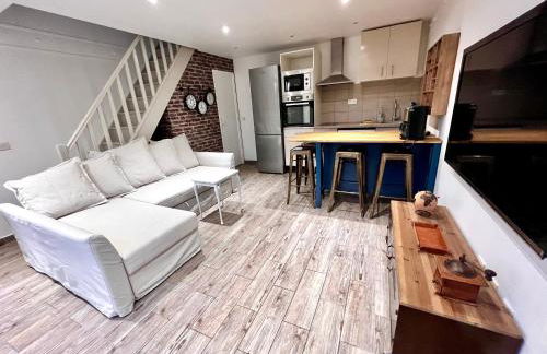 Luxury Stay with Terrace and AC 10 min to Paris - Foto 2