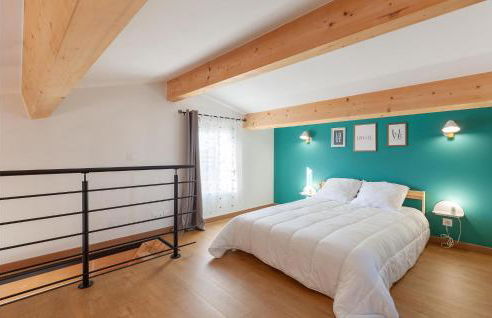 Beautiful Apartment In Eyragues - Foto 9