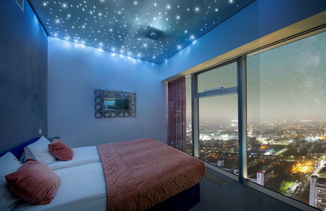 Sky Tower Apartments - Photo 26