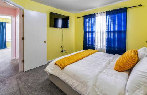 Modern Comfort Loves Park - Stylish 3BR Getaway - Foto 16