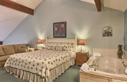 210 Pointes North Inn - Photo 15