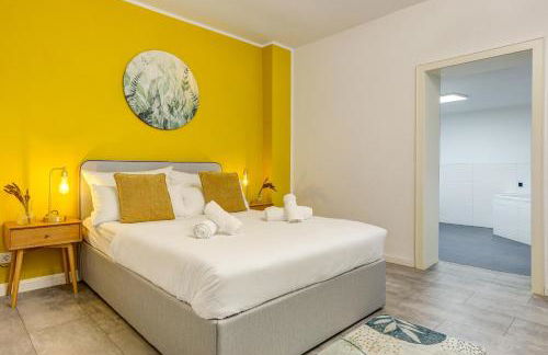 Zentrale Design Wohnung in Ufernähe - 105 qm - Parkplatz - Küche - Netflix - Foto 11