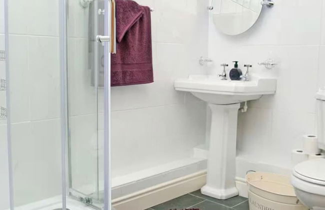 Serene Golygfar Cottage Retreat in Ystrad Meurig - Foto 9