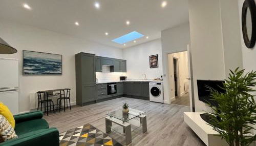 The Coastal Getaway - Photo 1