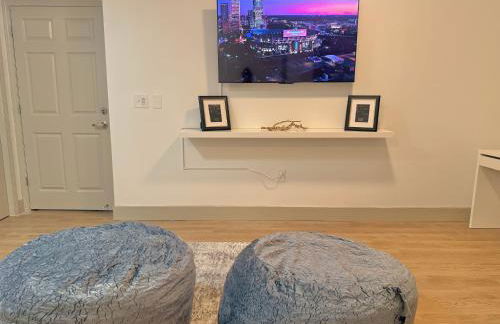 Luxury Apartment Uptown, Free Parking, 5min Bank of America Stadium - Foto 12