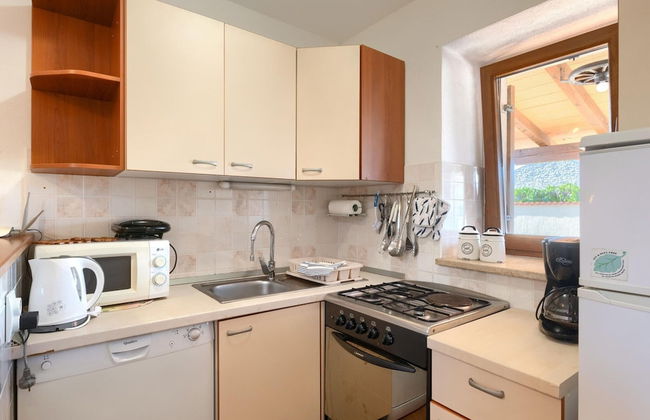 Holiday Home in Segotici With Private Pool - Foto 12