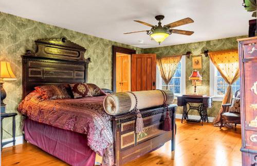 Hot Tub and Large Yard Elegant Deansboro Getaway - Foto 25