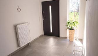 Wohlfühloase - Moderne Ferienwohnung mit großem eingezäuntem Garten in Alleinlage an Feld & Wald, Natur pur trifft auf Komfort, Wellness und gute Erholung - Foto 5