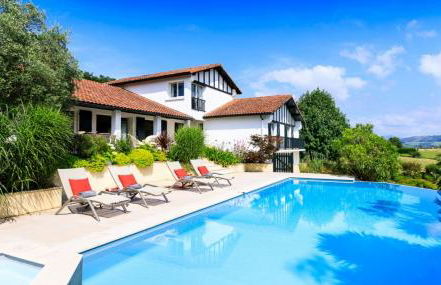 Spacieuse villa de vacances avec piscine privée - Foto 1